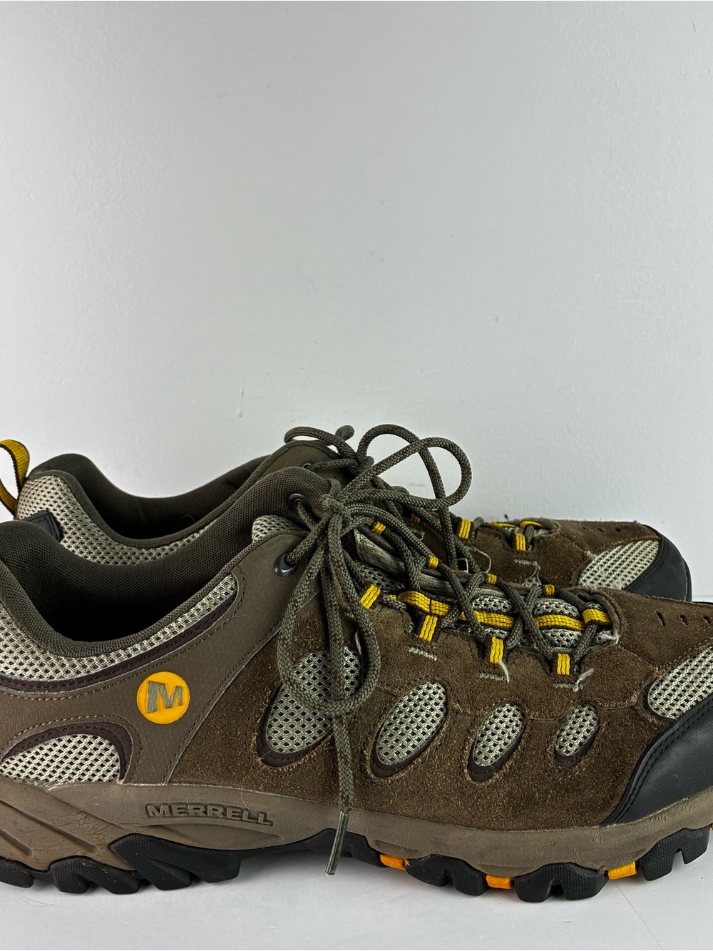 Merrell Ridgepass Low Hiking Shoes - Picture 2 of 7